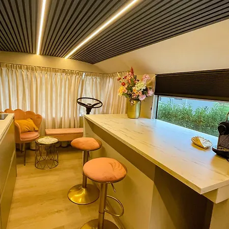 Bed&bus Met Dakterras