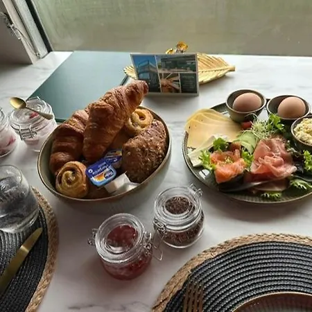 Bed&bus Met Dakterras Campingplatz *